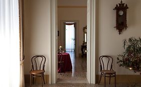 Palazzo Pio Apartment